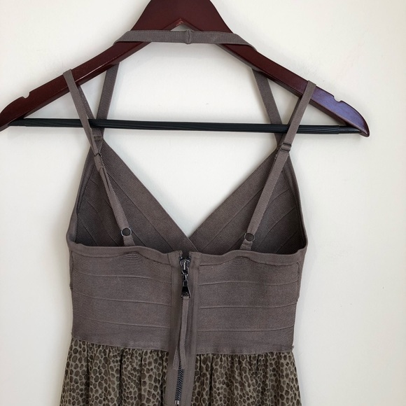 Guess high low dress - Picture 3 of 8